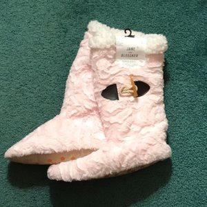 Pink Faux Fur Slipper Boots